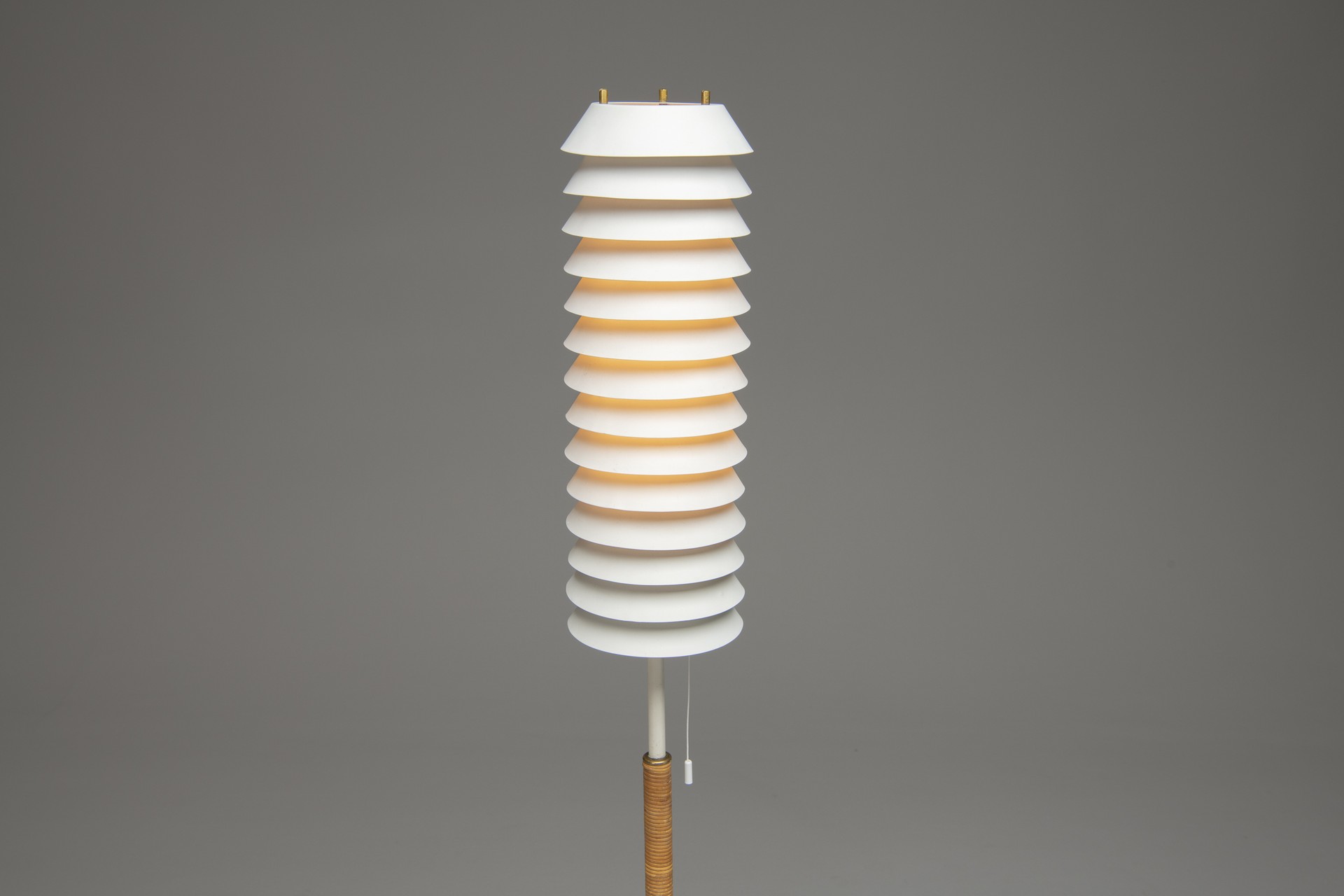 'Mija the Bee' Floor Lamp image 3