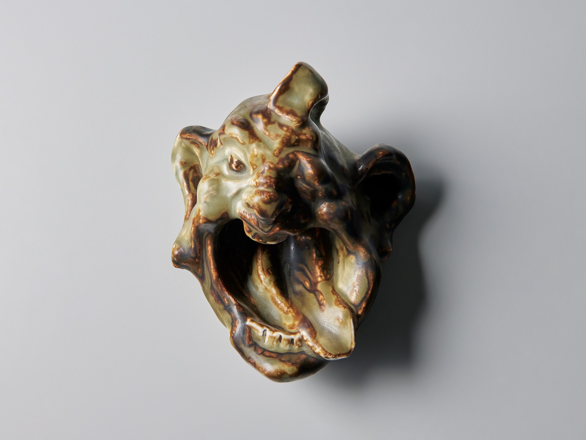 Sculpture / Ashtray image 2