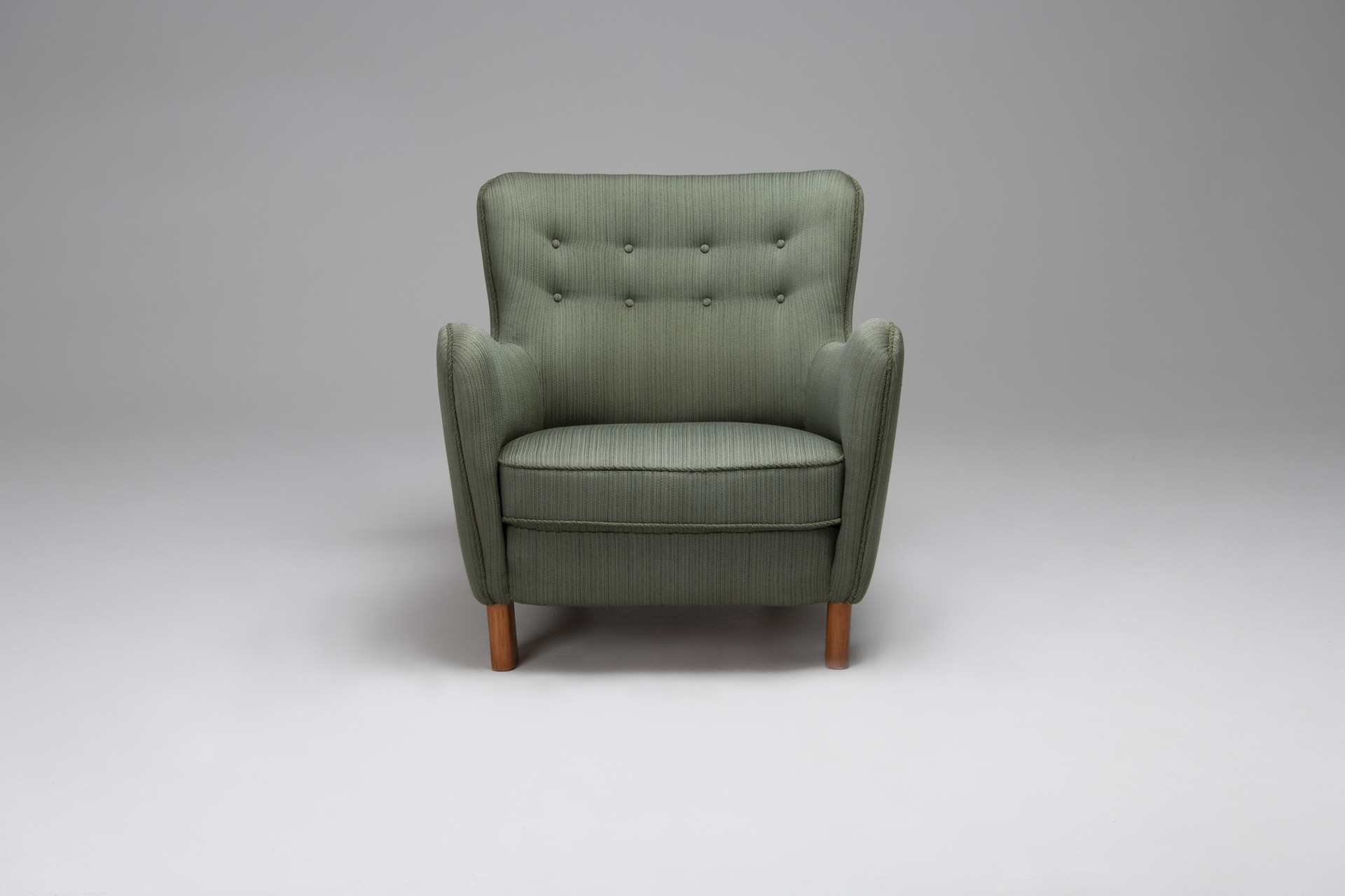 Armchair, Model no. 1669 image 4