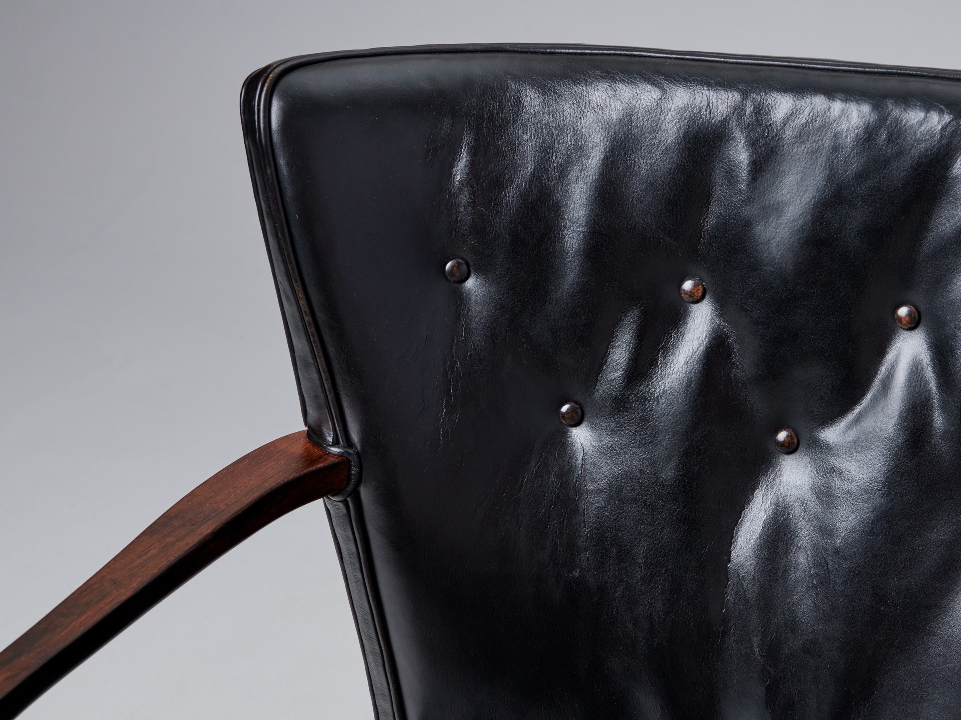 Armchair image 5
