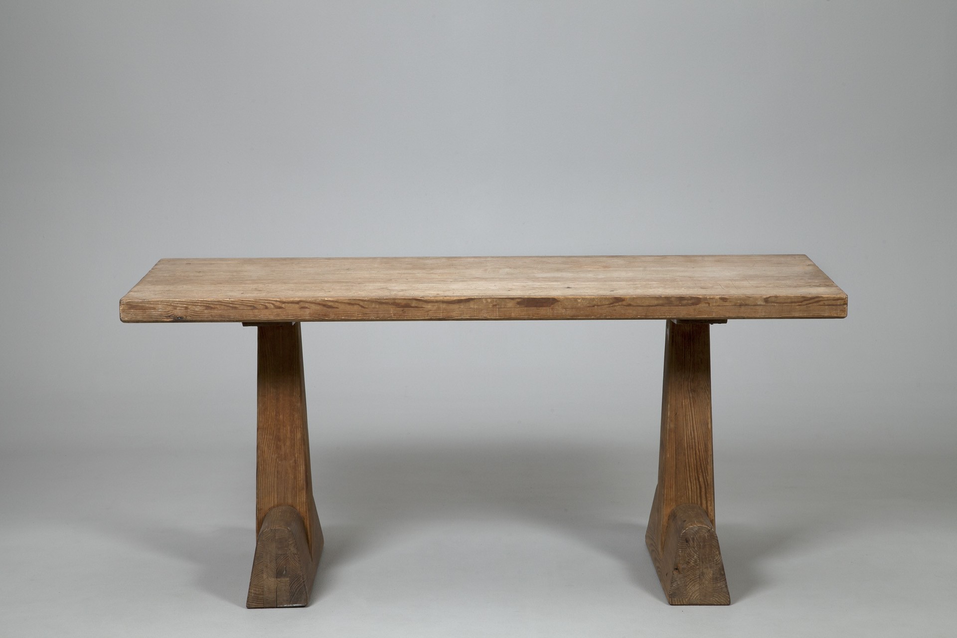 Axel Einar Hjorth "Uö " Library table image 2