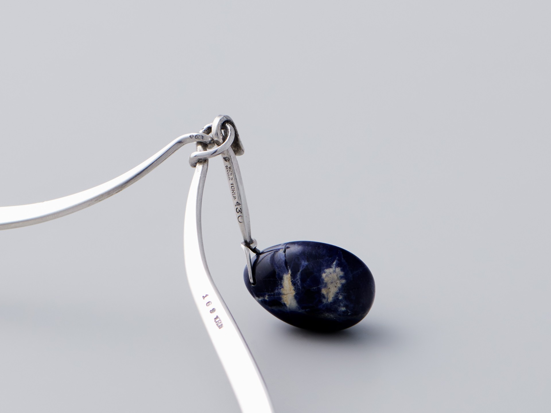 Necklace image 5