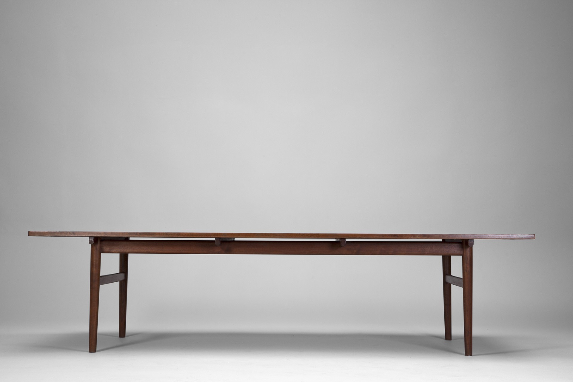 Dining Table image 3