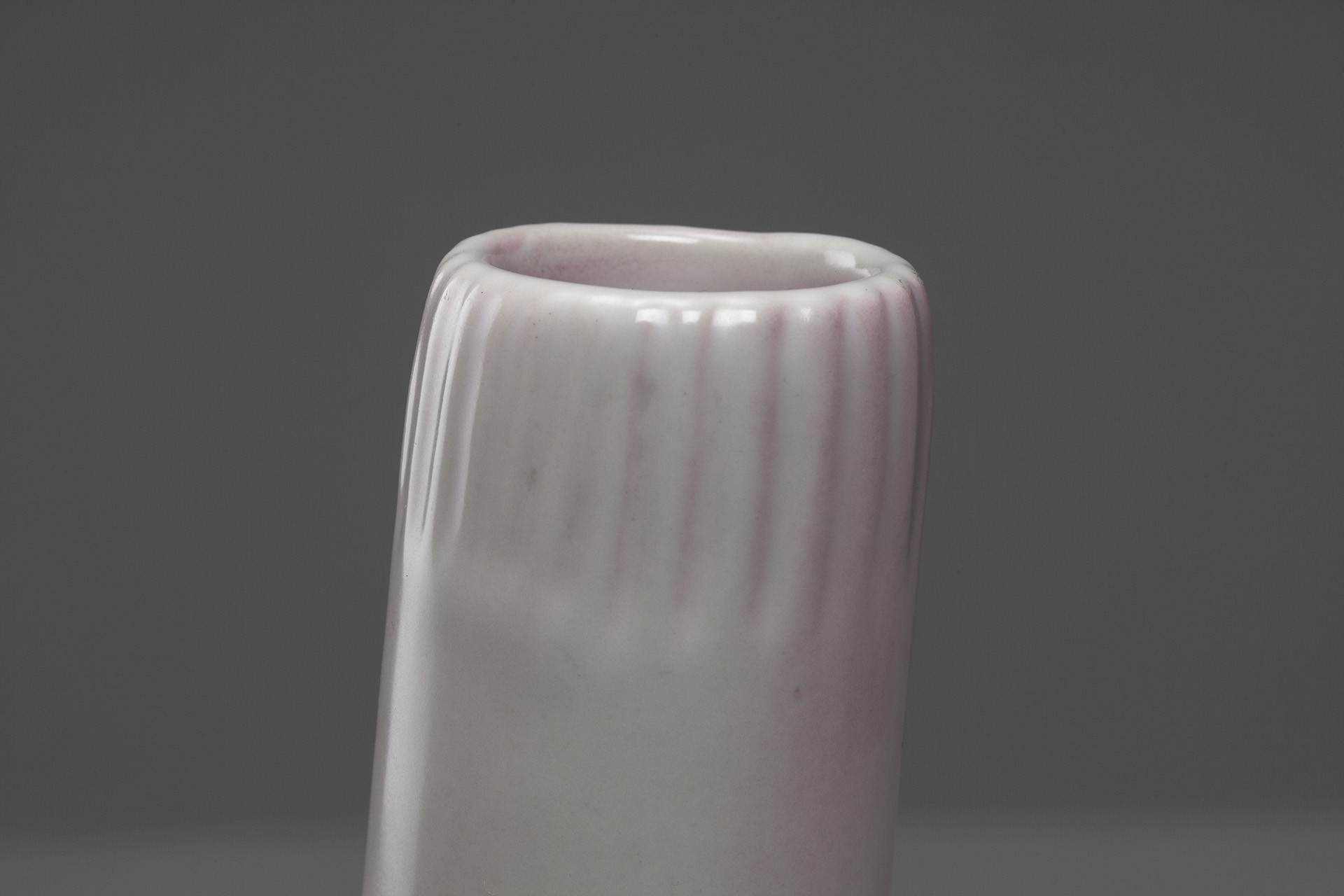 Vase image 3
