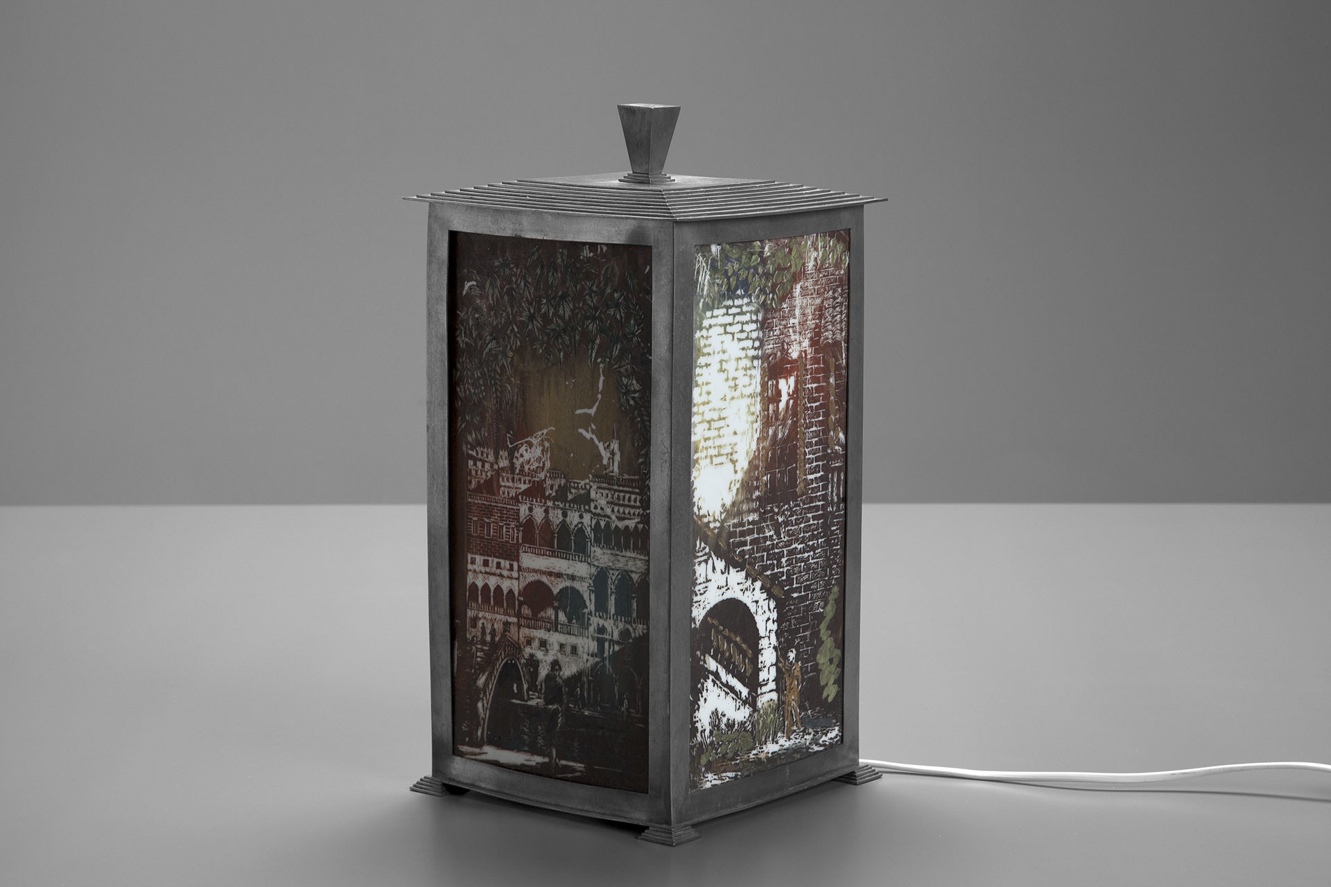 Table Lamp image 2