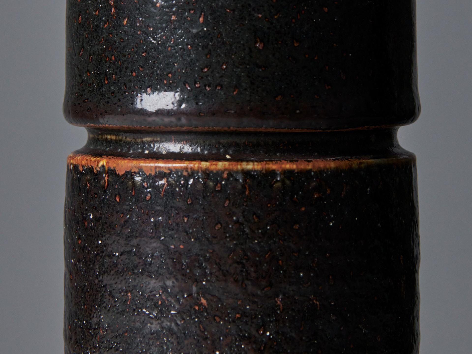 Vase image 4