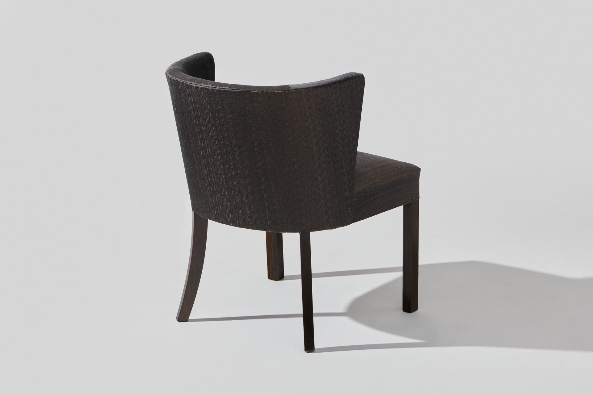 Chair image 3
