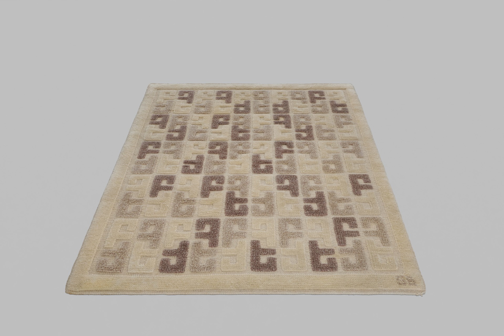 Carpet image 3