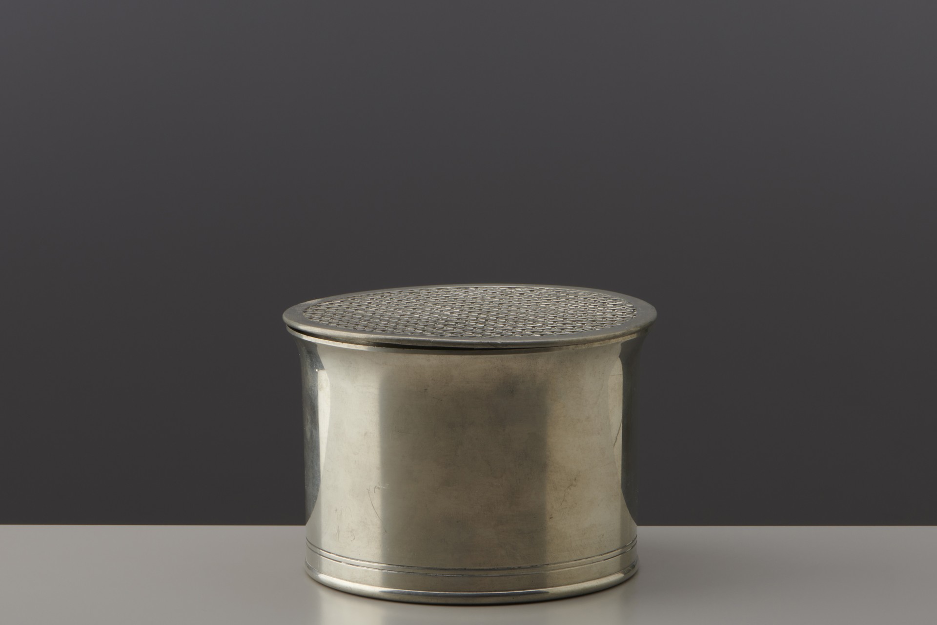 Lidded pewter jar