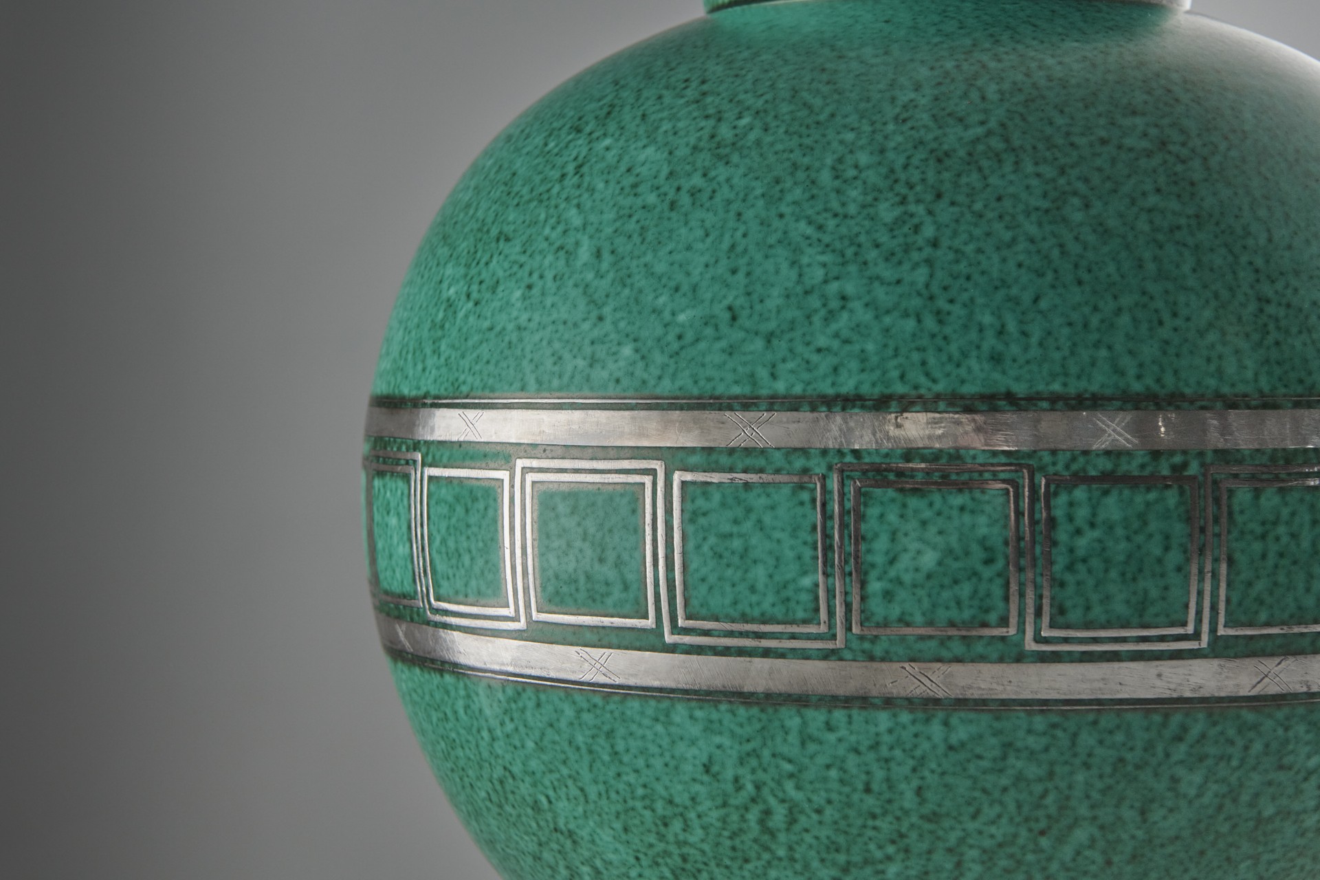 'Argenta' Vase image 3