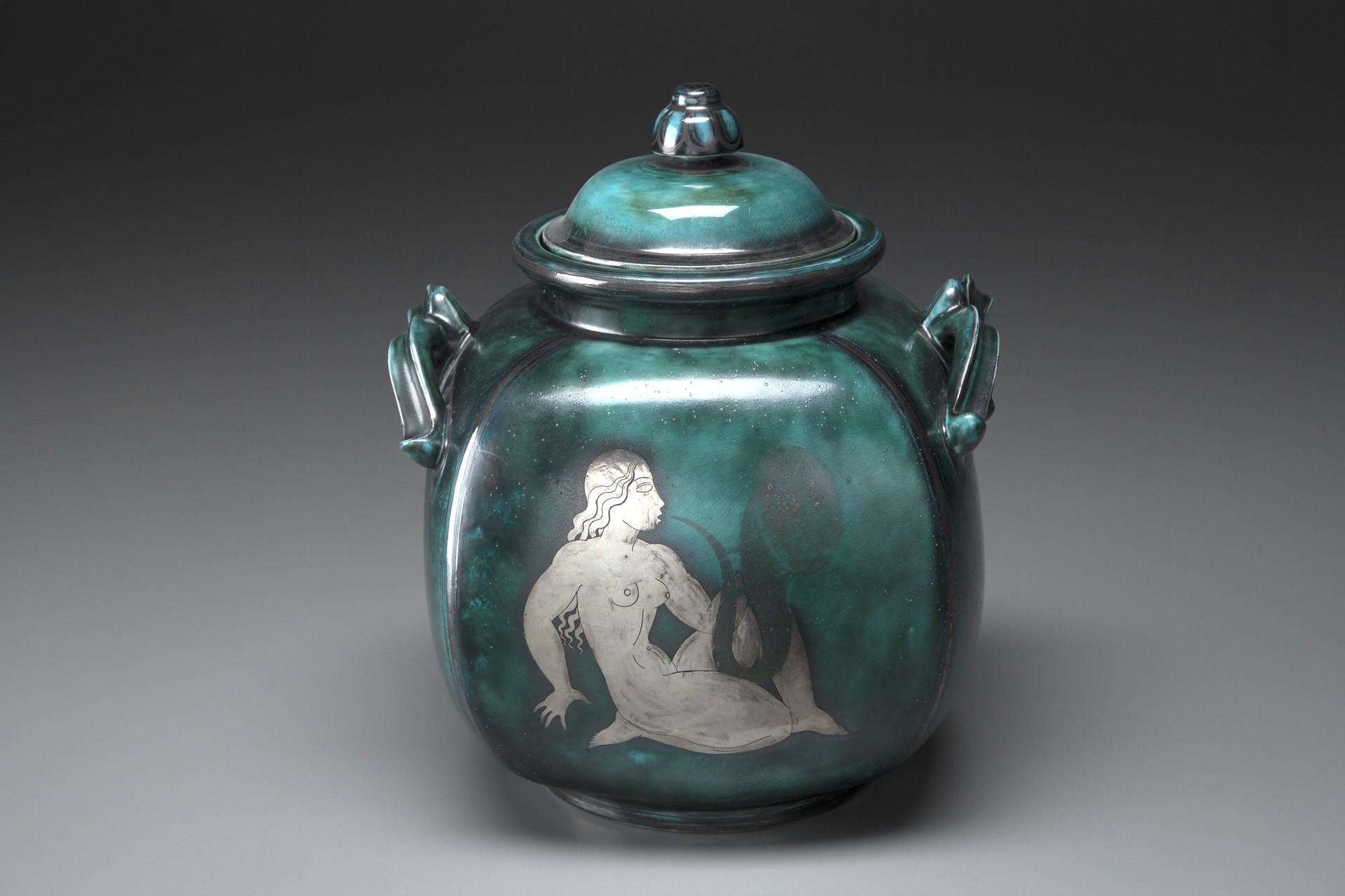 Argenta Lidded Urn image 2