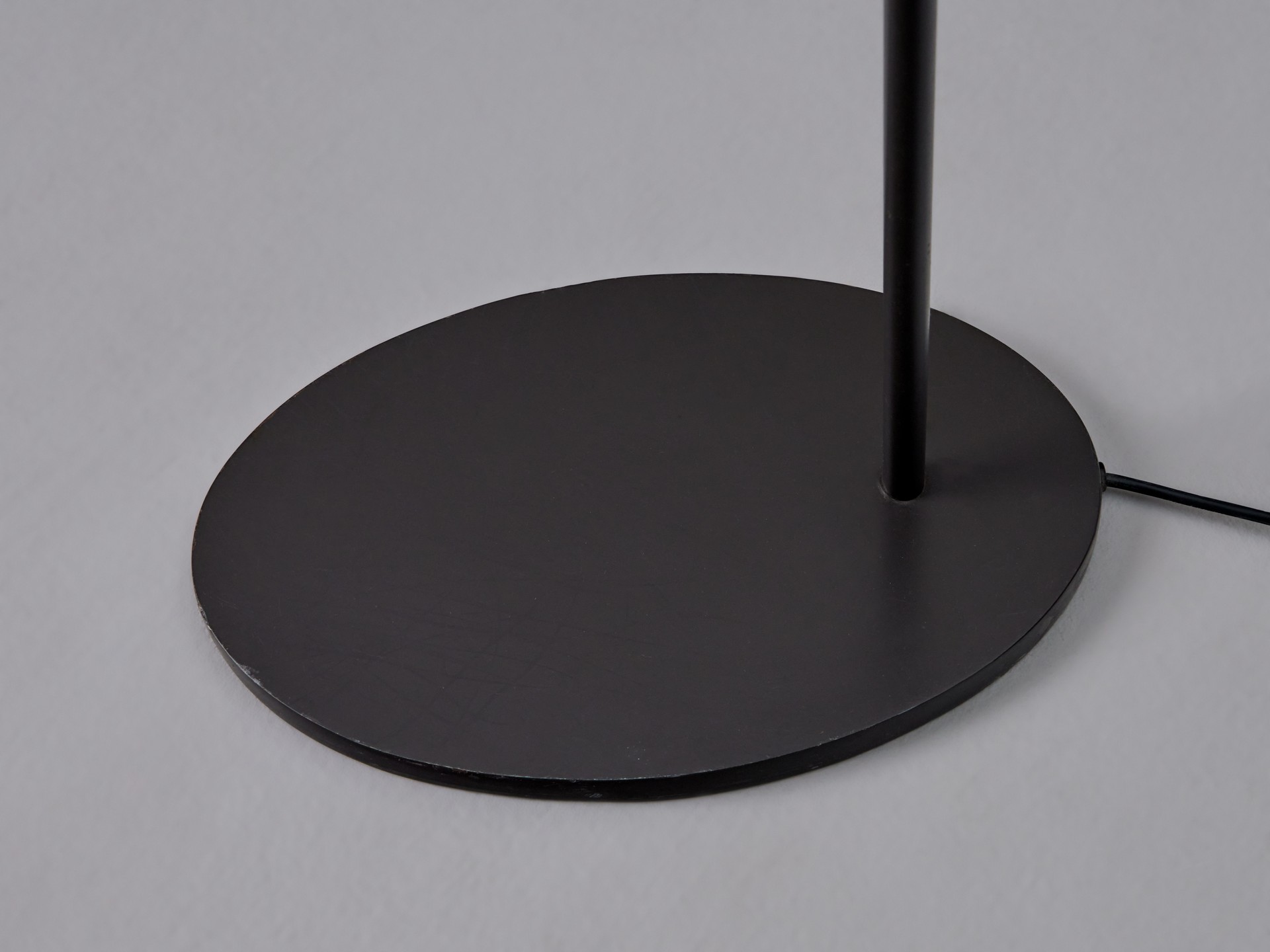 'AJ Royal' Floor Lamp image 4