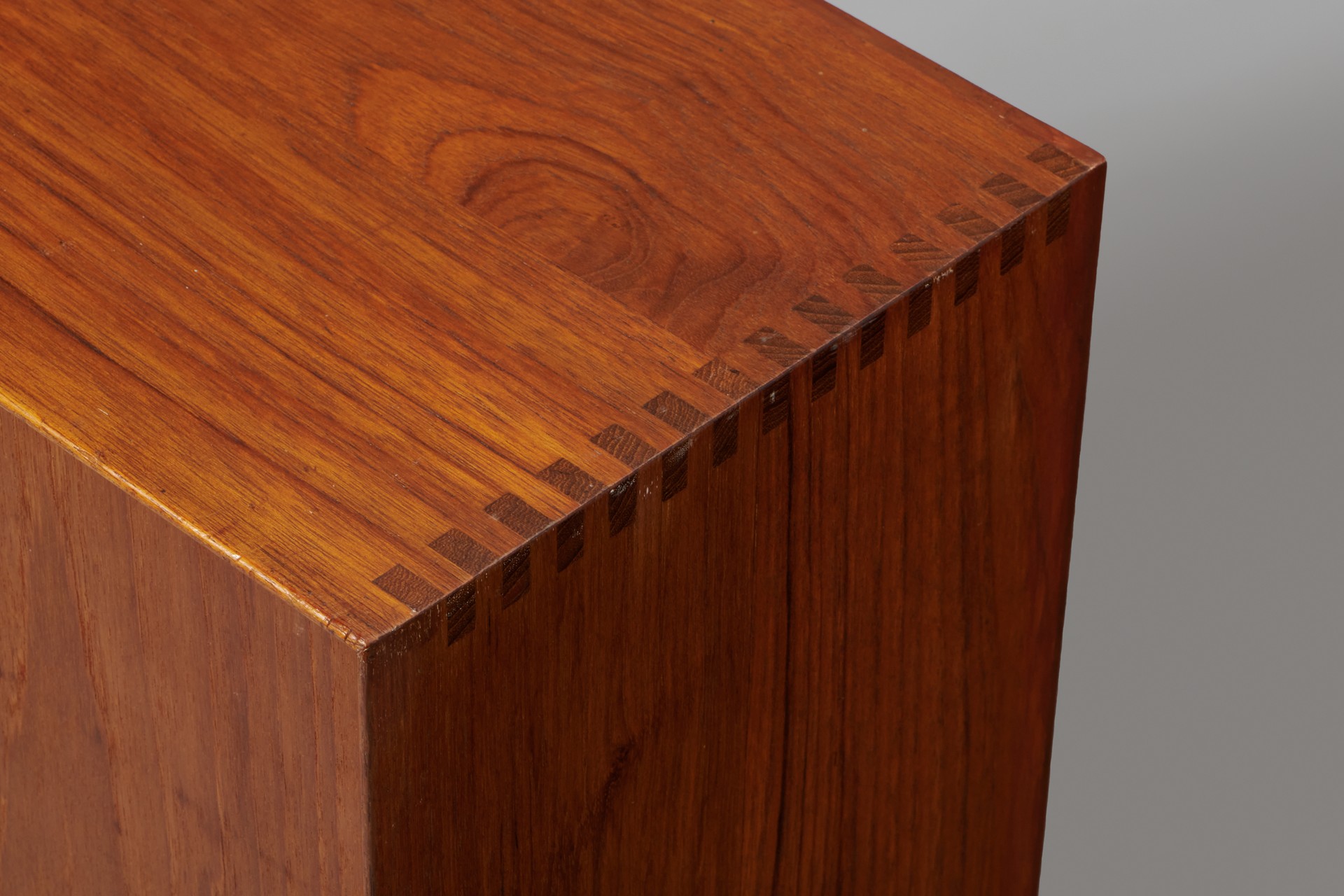 Shallow Cabinet image 5