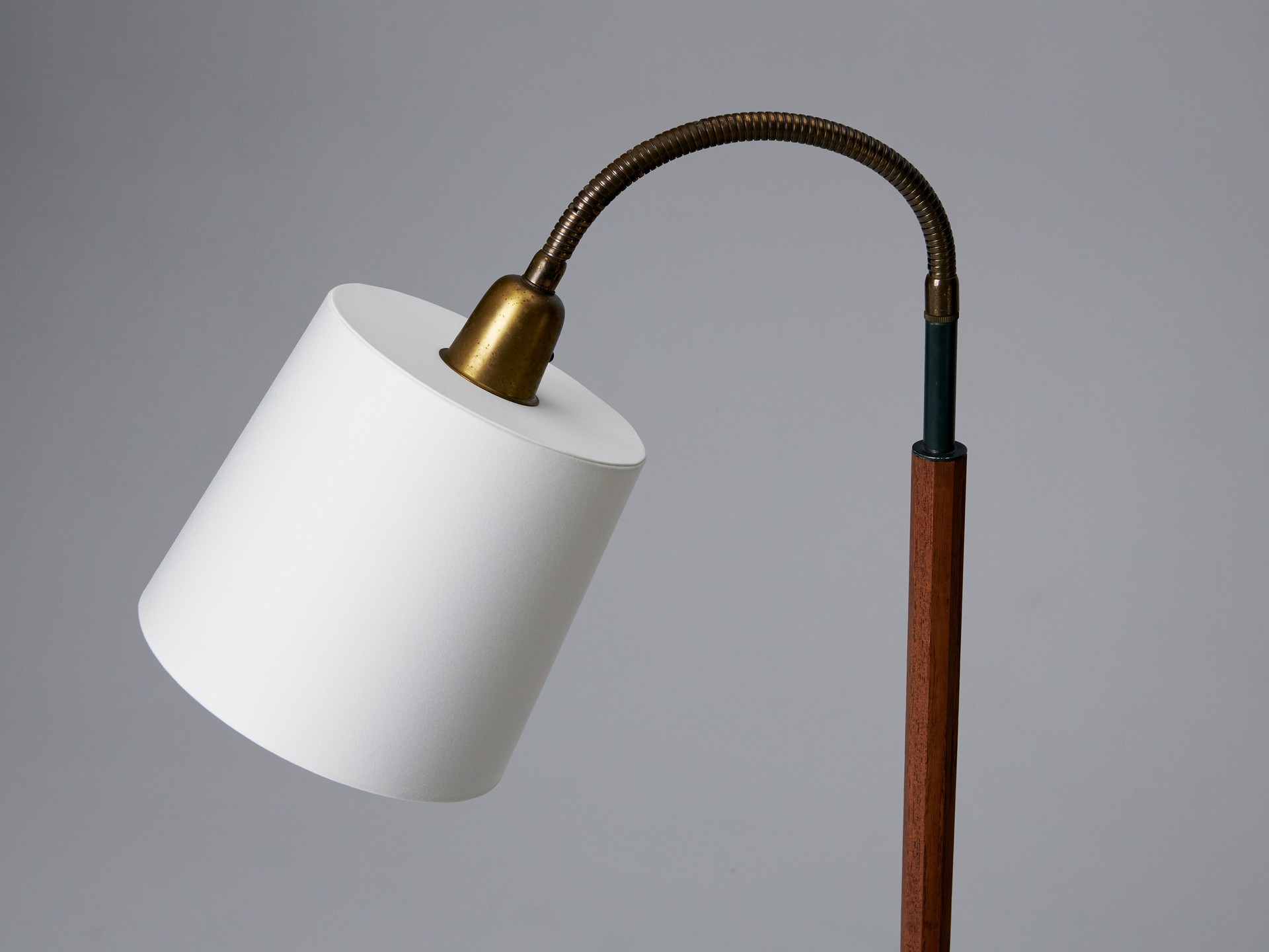 Pair of Floor Lamps image 4