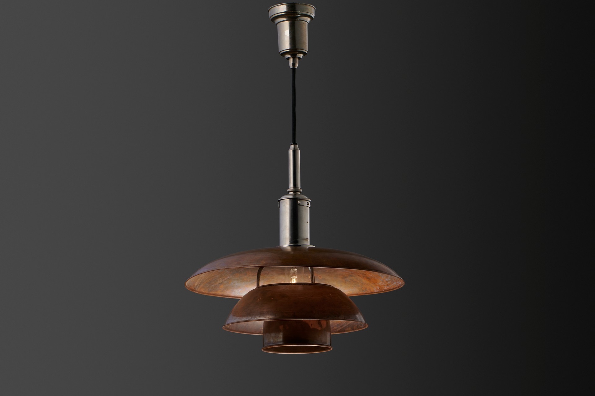Early Ceiling Lamp with PH 4/4 Shades