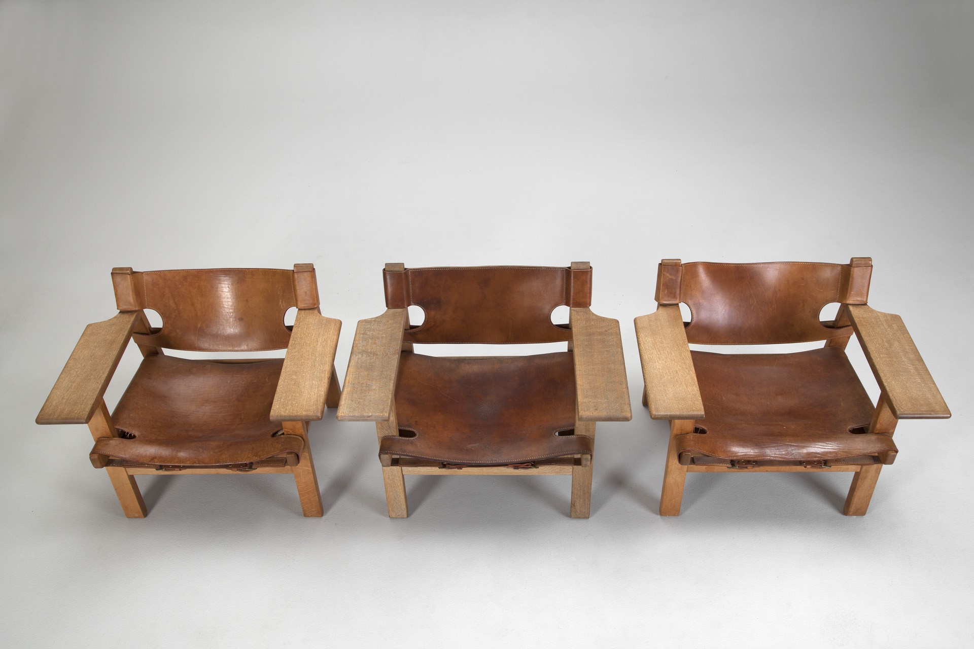 Set of Three Armchairs 'The Spanish Chair' image 5