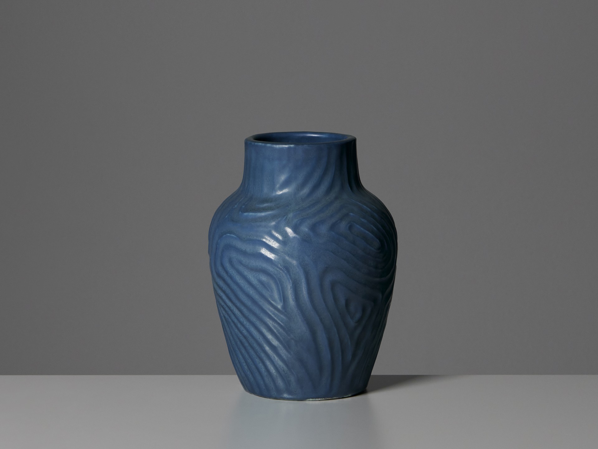 Vase image 3