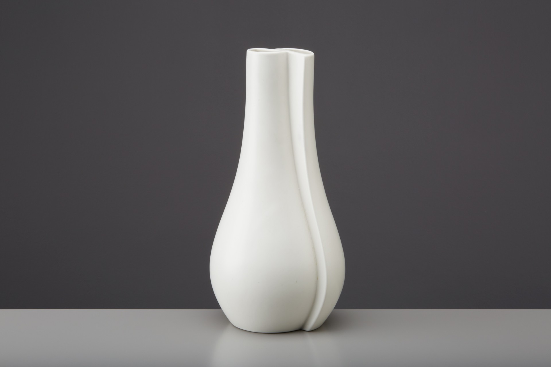 Surrea Vase