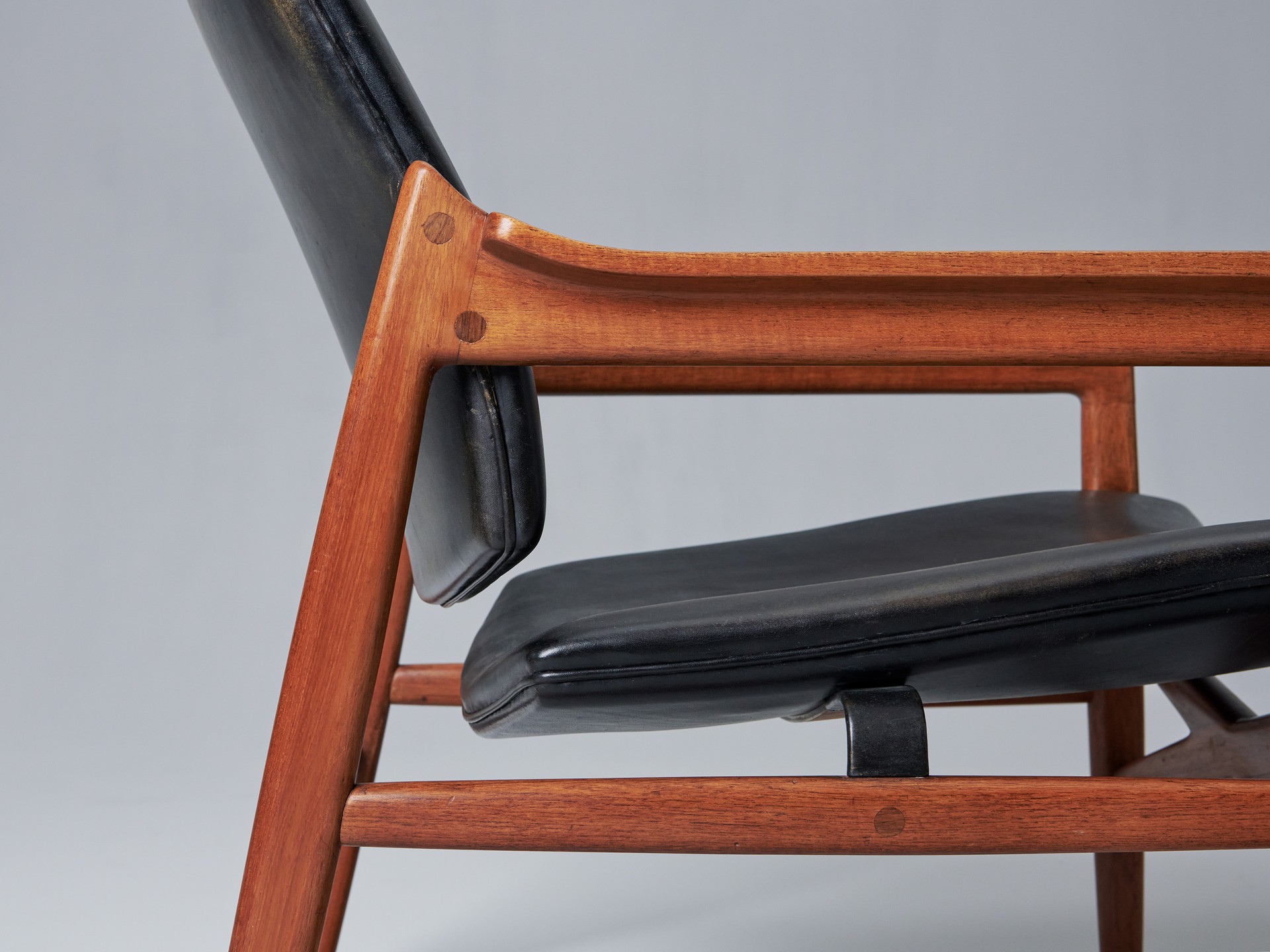 Armchair image 6