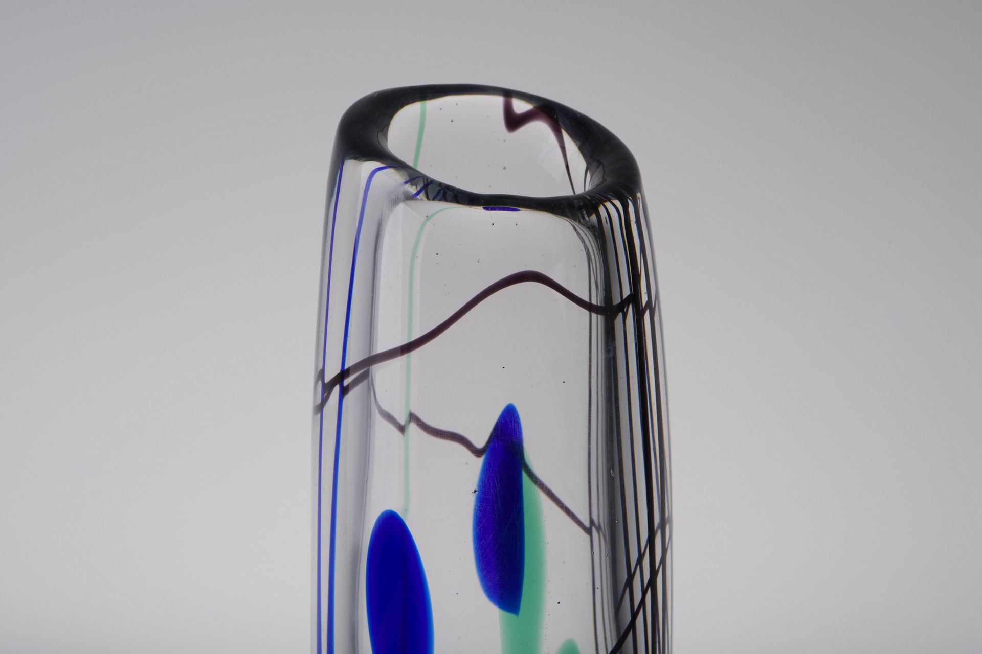 'Abstracta' Vase image 5