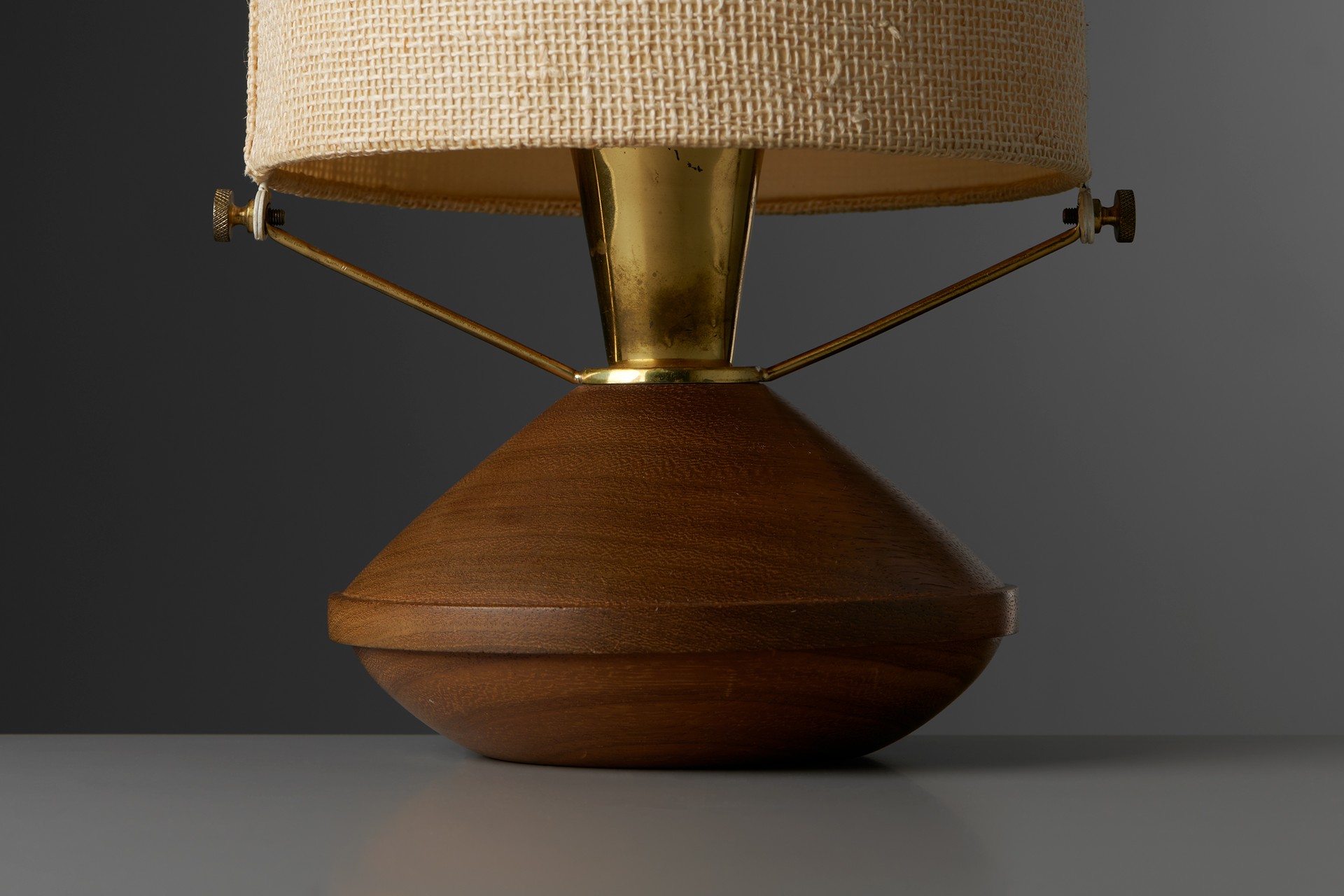 Table Lamp image 3