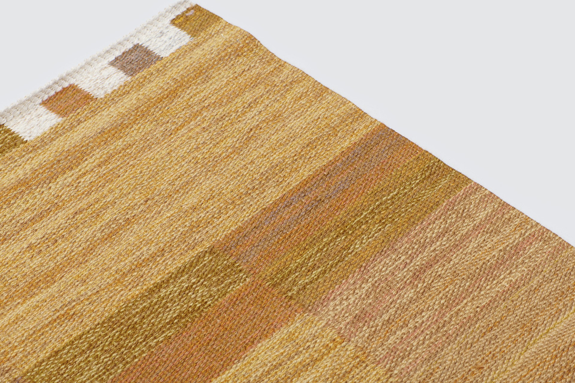 Carpet 'Brown Wall' image 4