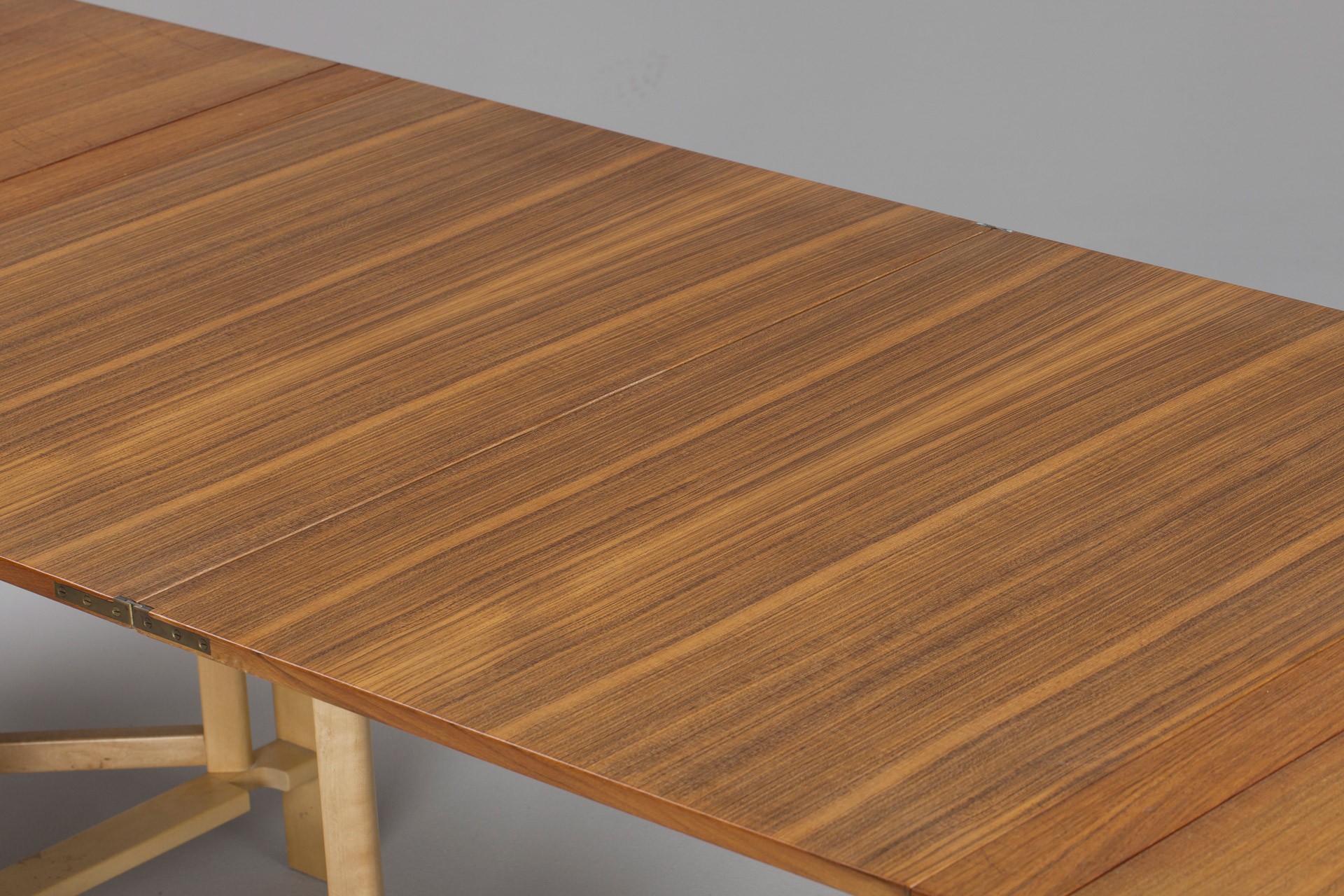 Maria Flap Table image 3