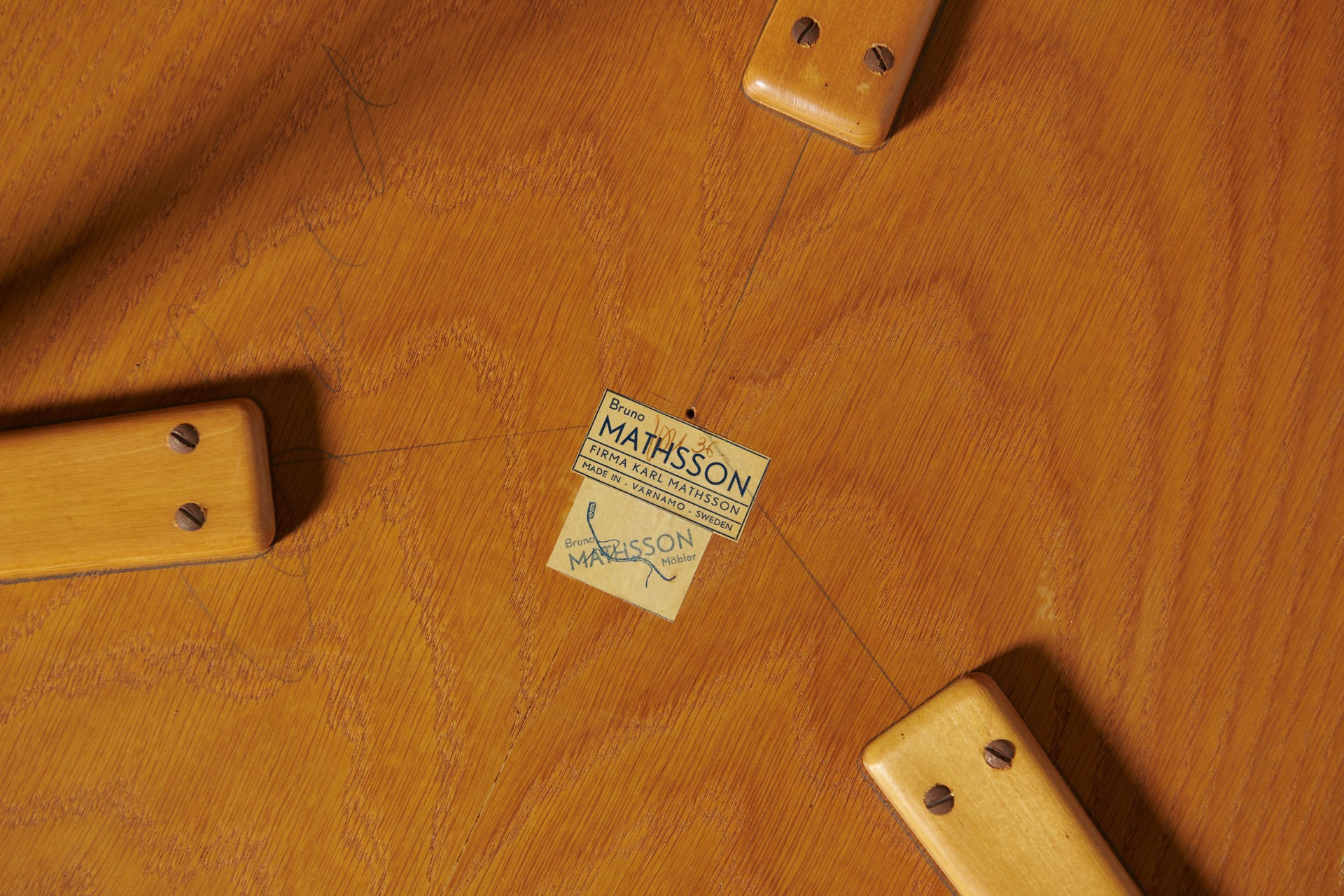 Early 'Annika' Table image 4