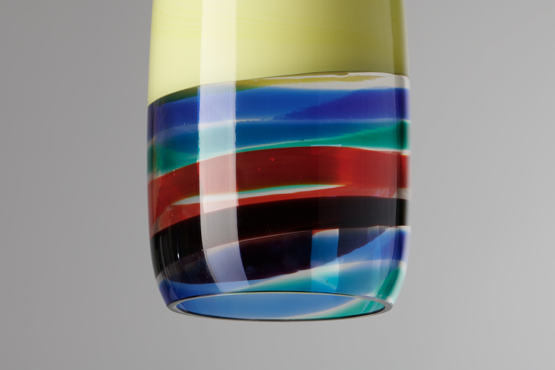 Pair of 'Sigaro' Pendant Lights image 4