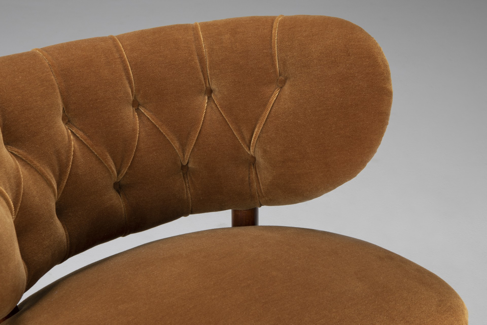 Pair of Lounge Chairs image 5