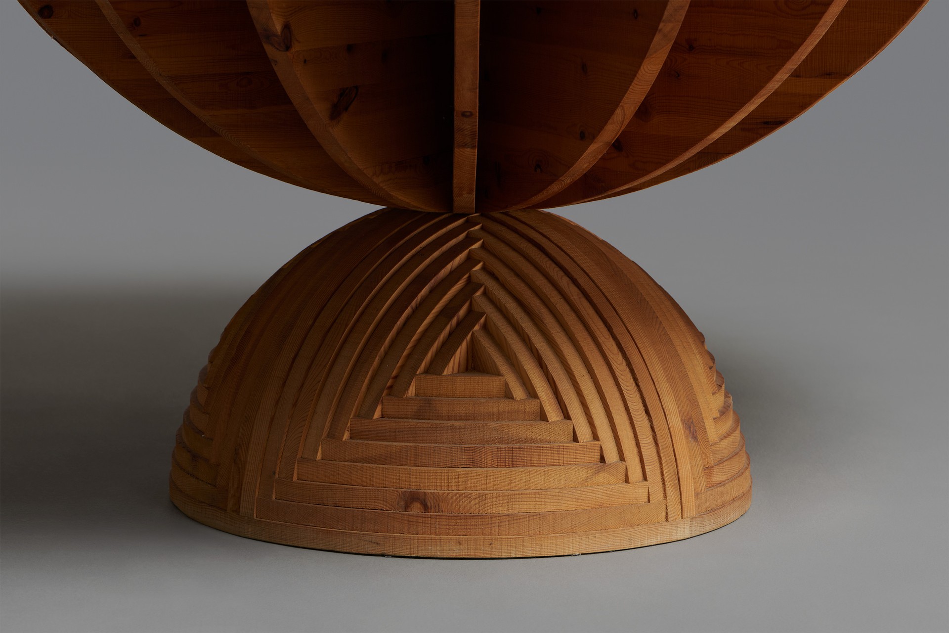 'Rosa dei Venti' Dining Table image 3