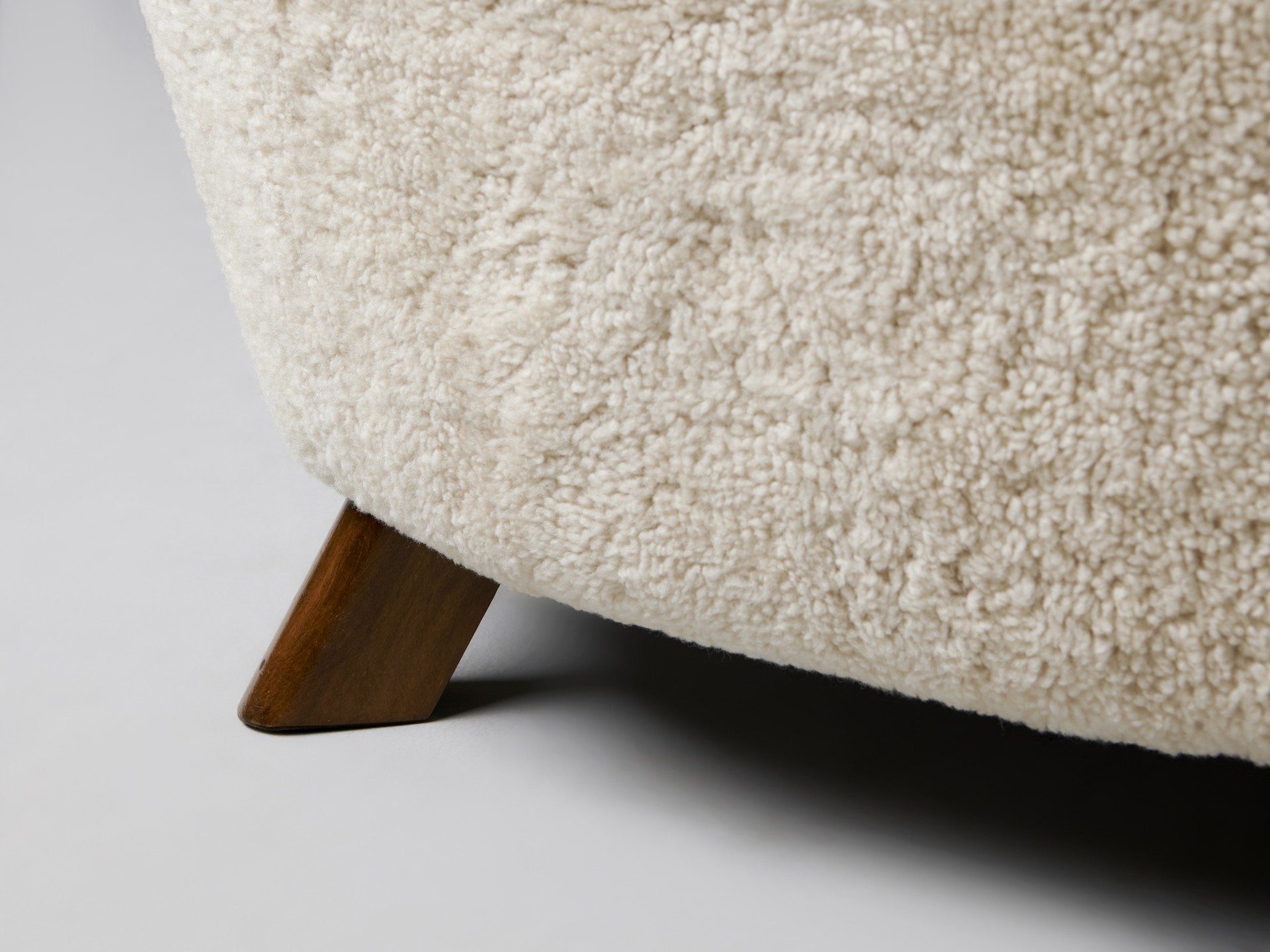 Sofa image 8