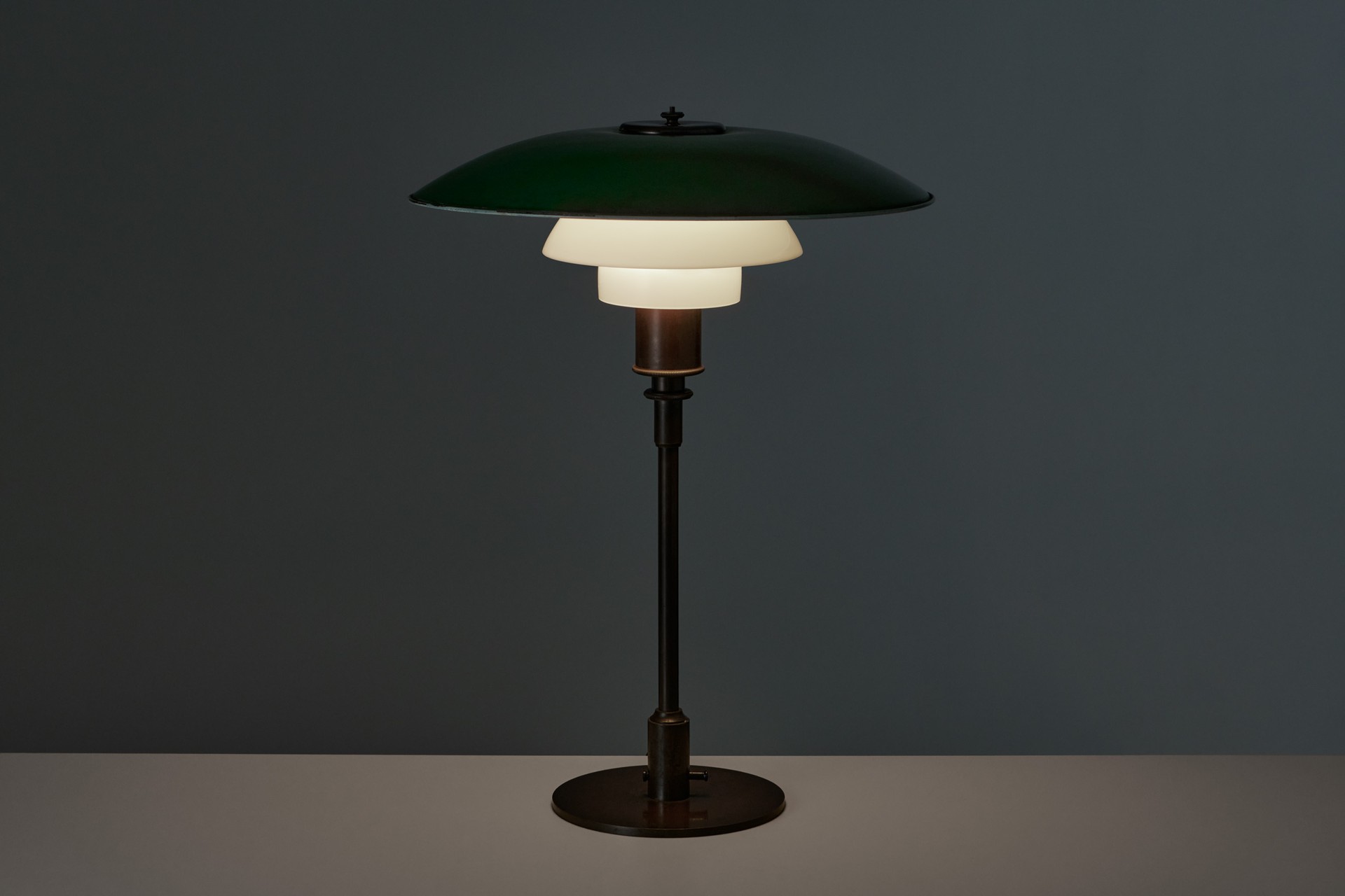 Table Lamp 'PH 4/3' image 2