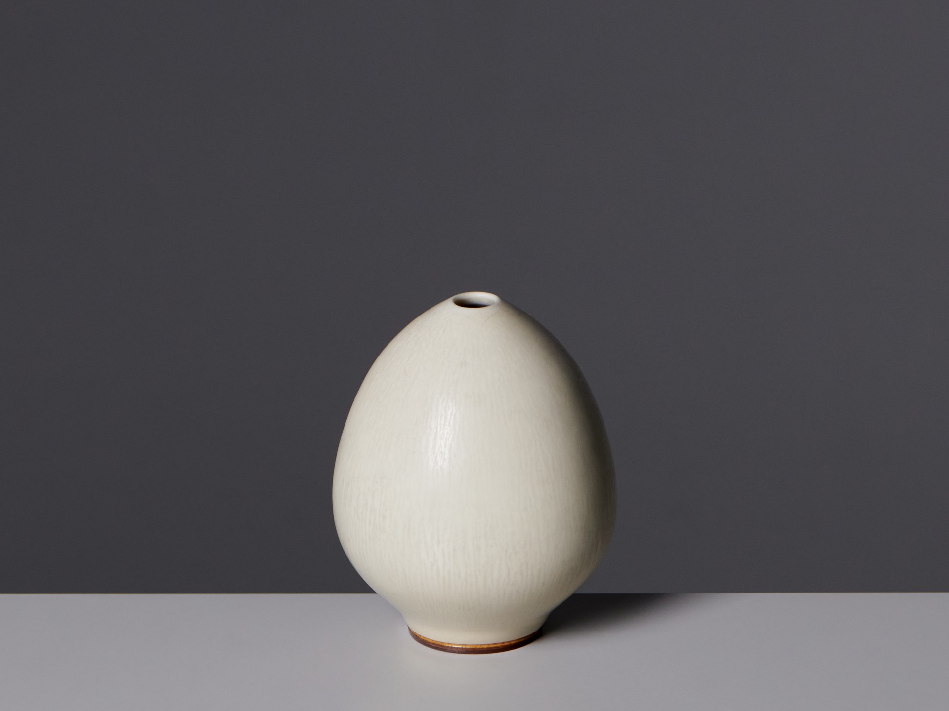 Vase image 2