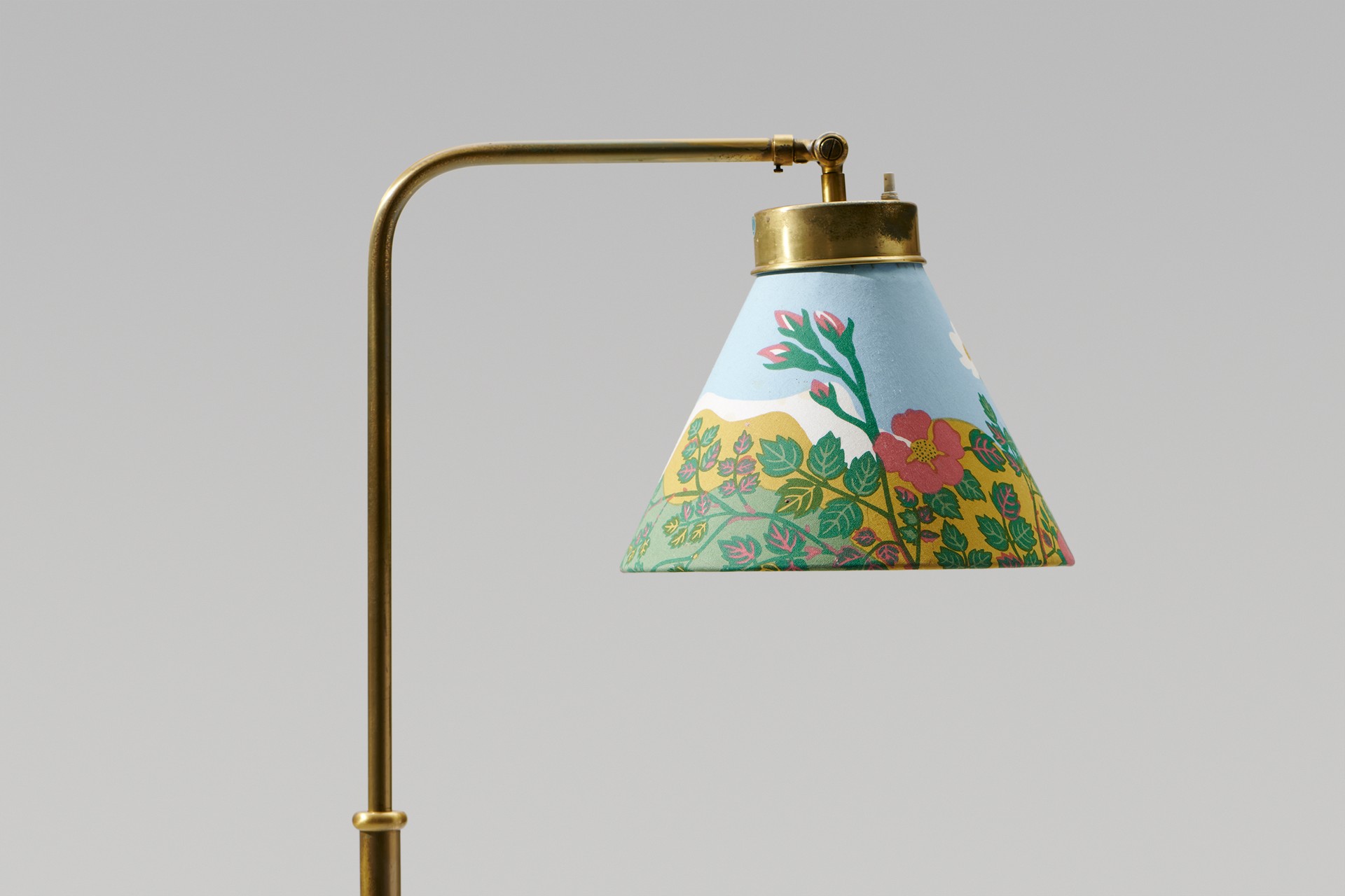 Floor Lamp image 3