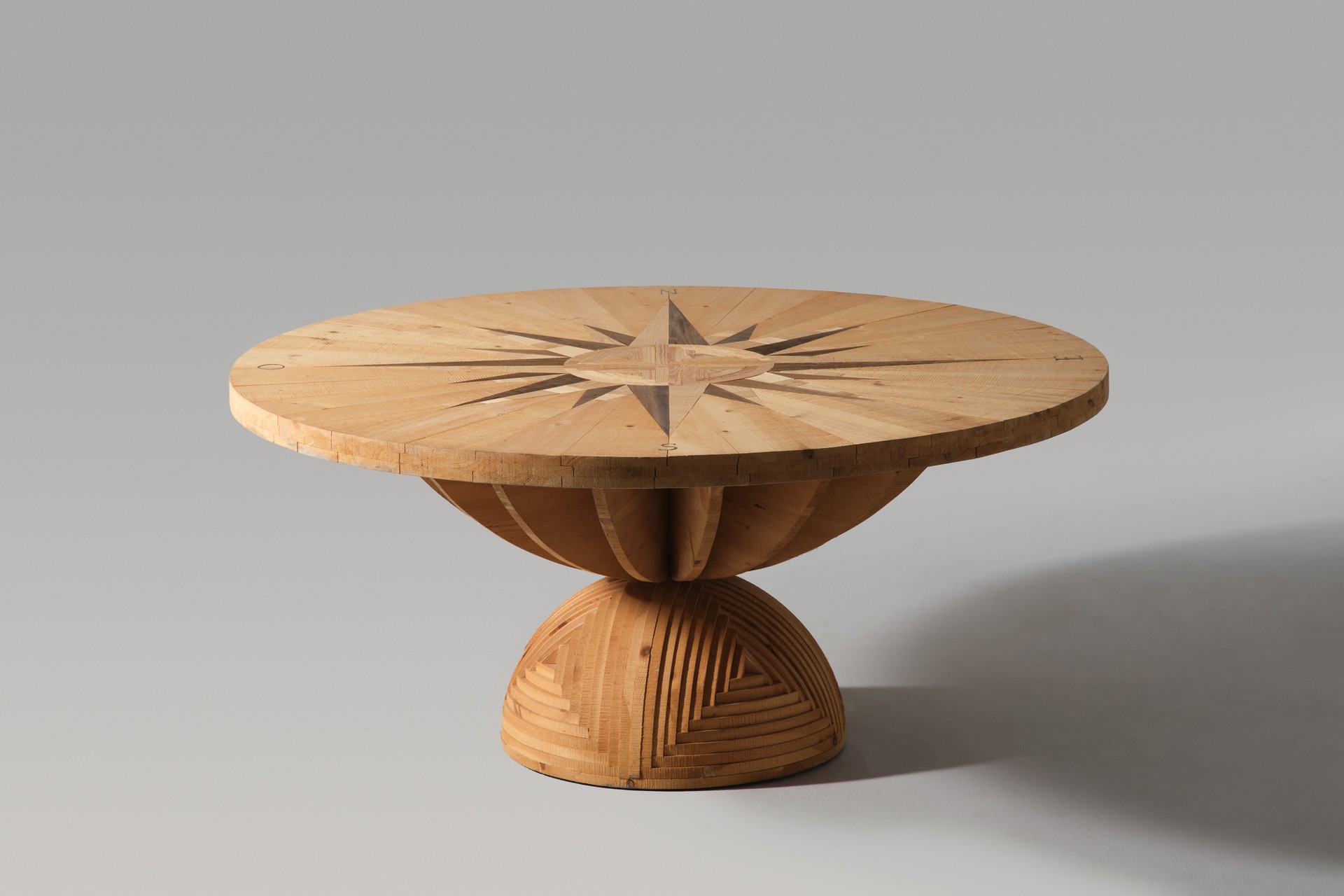 'Rosa dei Venti' Table