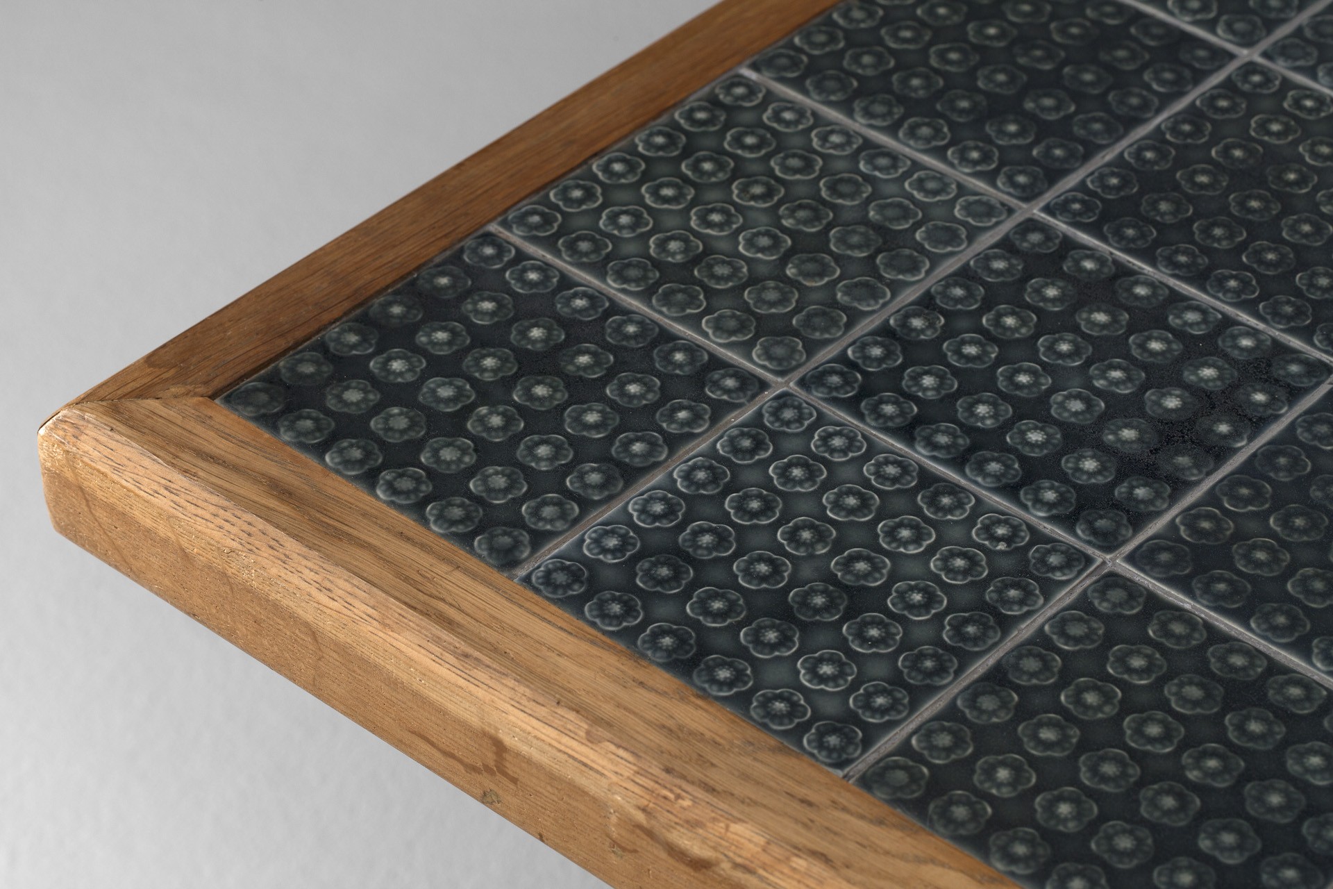 Coffee Table image 5