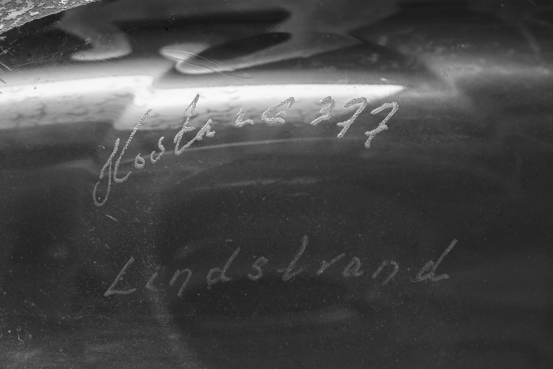 Vase image 4