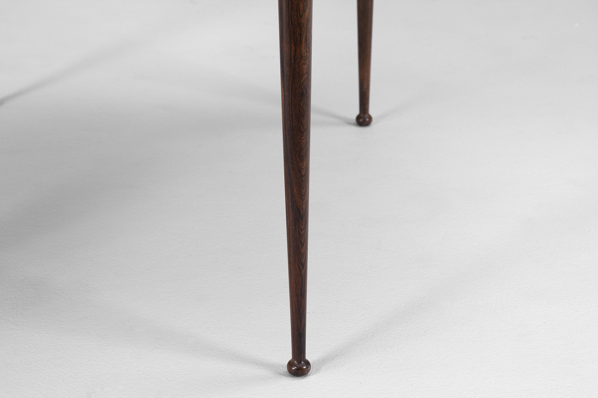 “Museum table” image 9