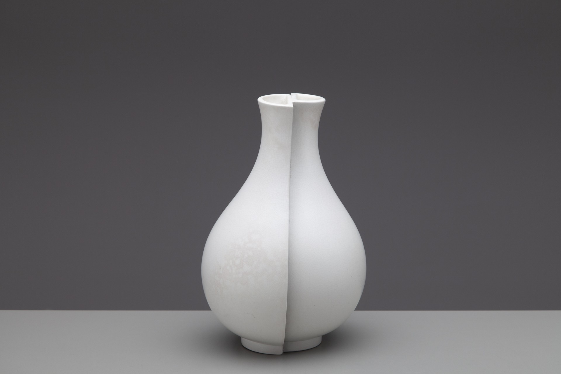 "Surrea" Vase image 2