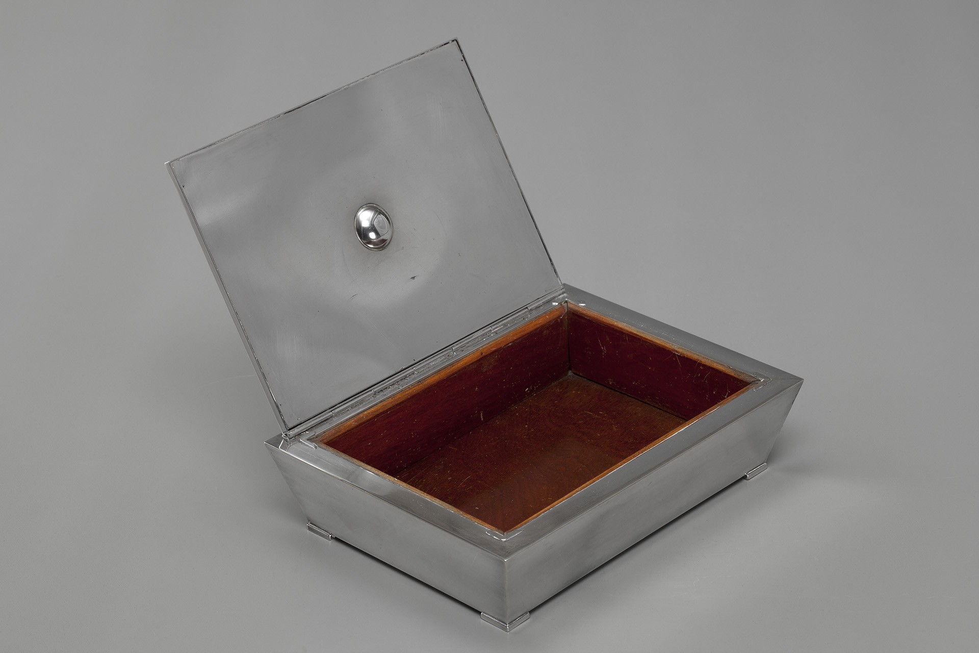 Silver Box image 4