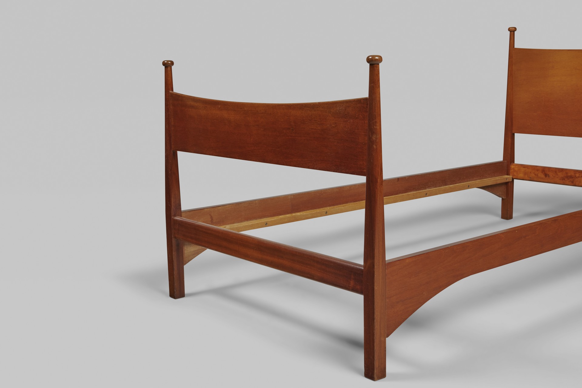 Pair of Beds image 8