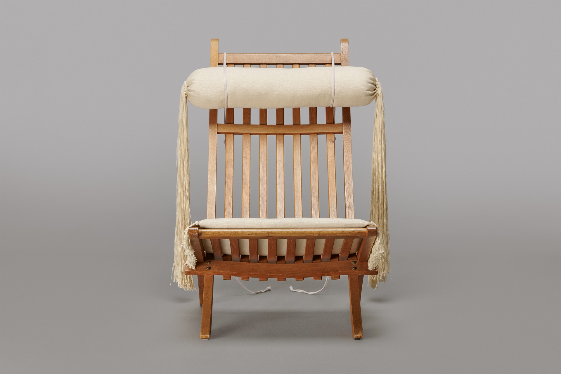 Folding 'Asian Lawn Chair', Model no. JH-603 image 3