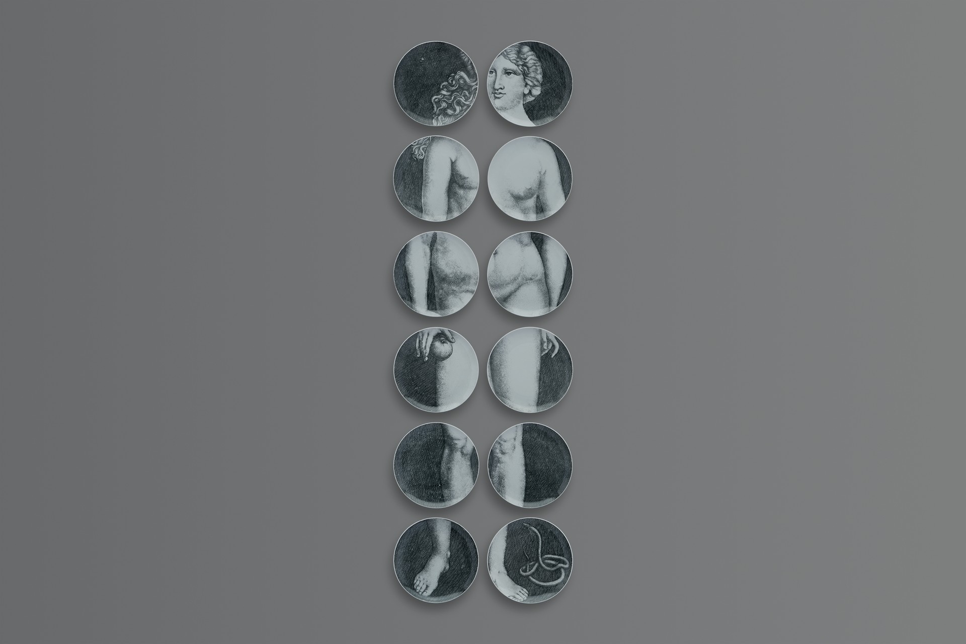 Set of 'Eva' Plates