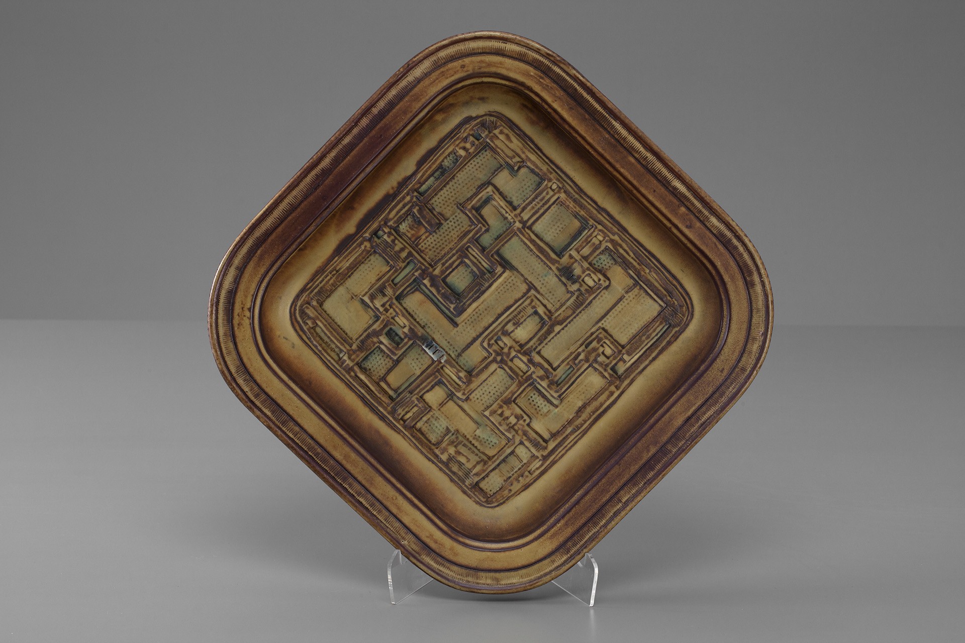 "Farsta" Dish