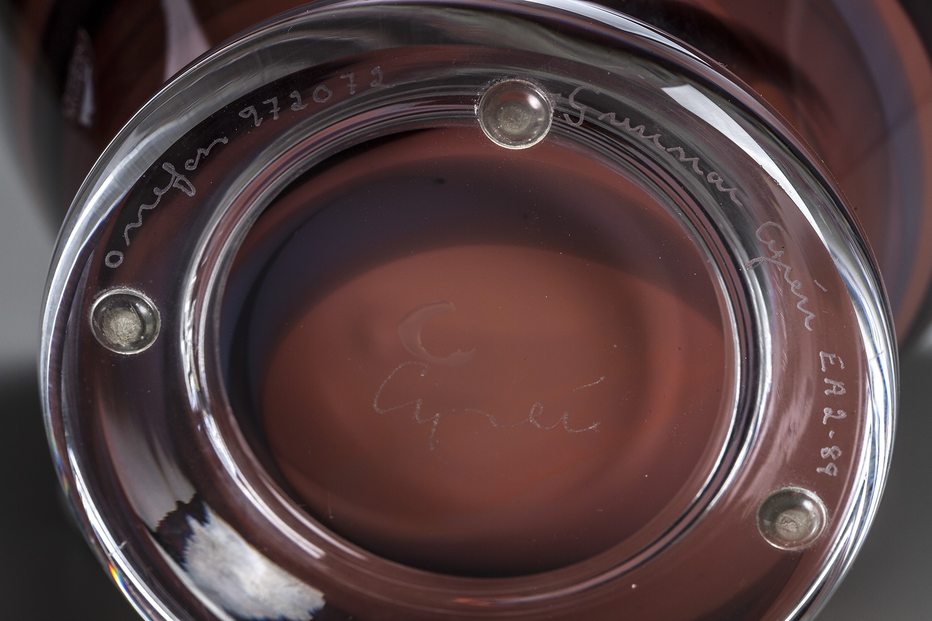 Vase image 3