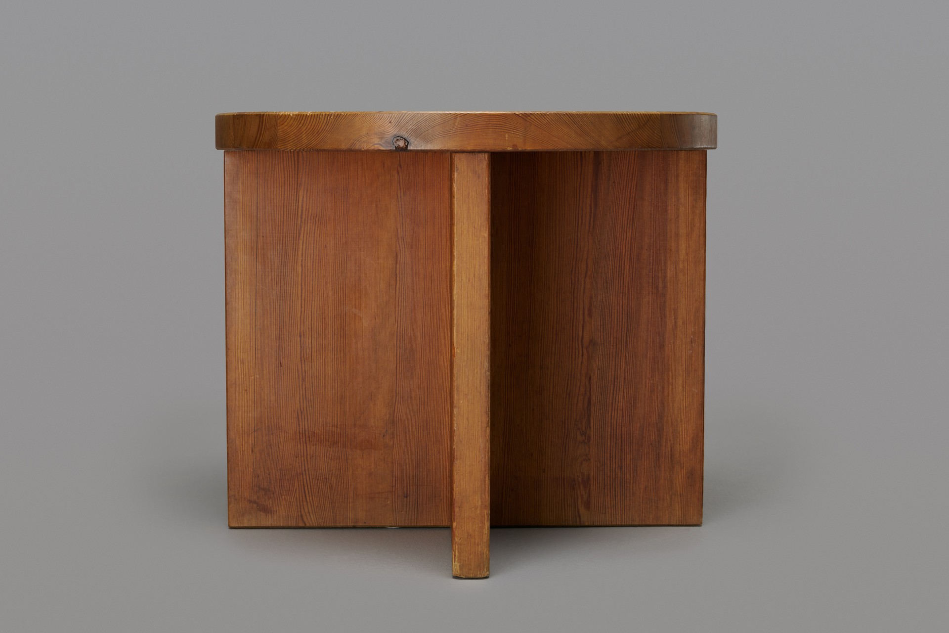 'Lovö' Occassional Table image 2