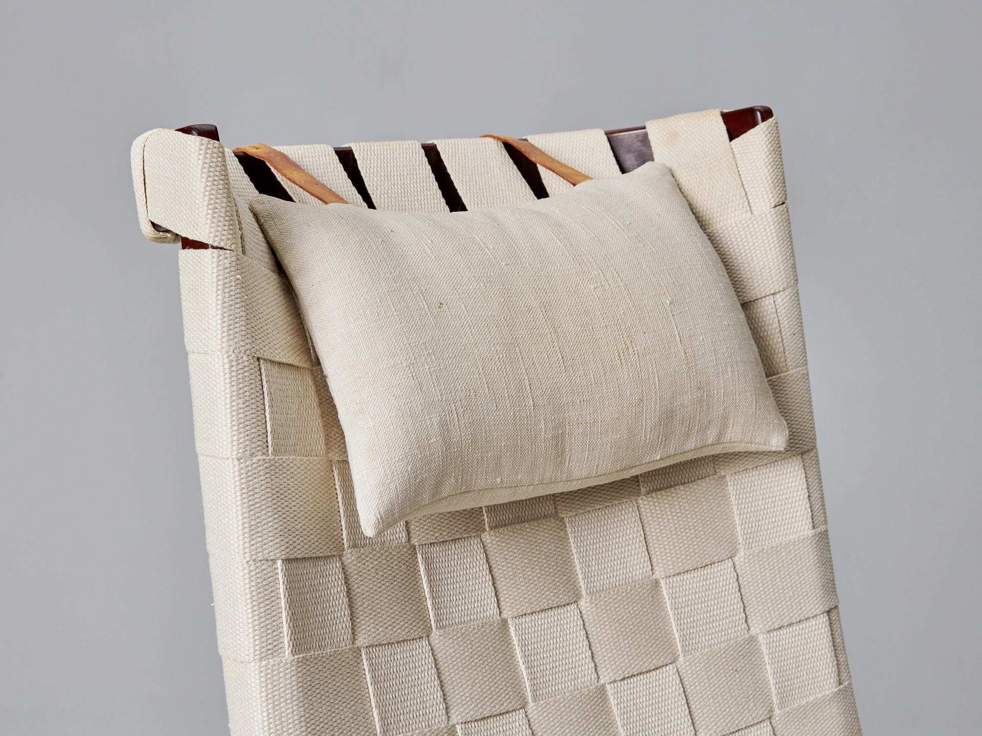 'Grasshopper' Armchair image 7