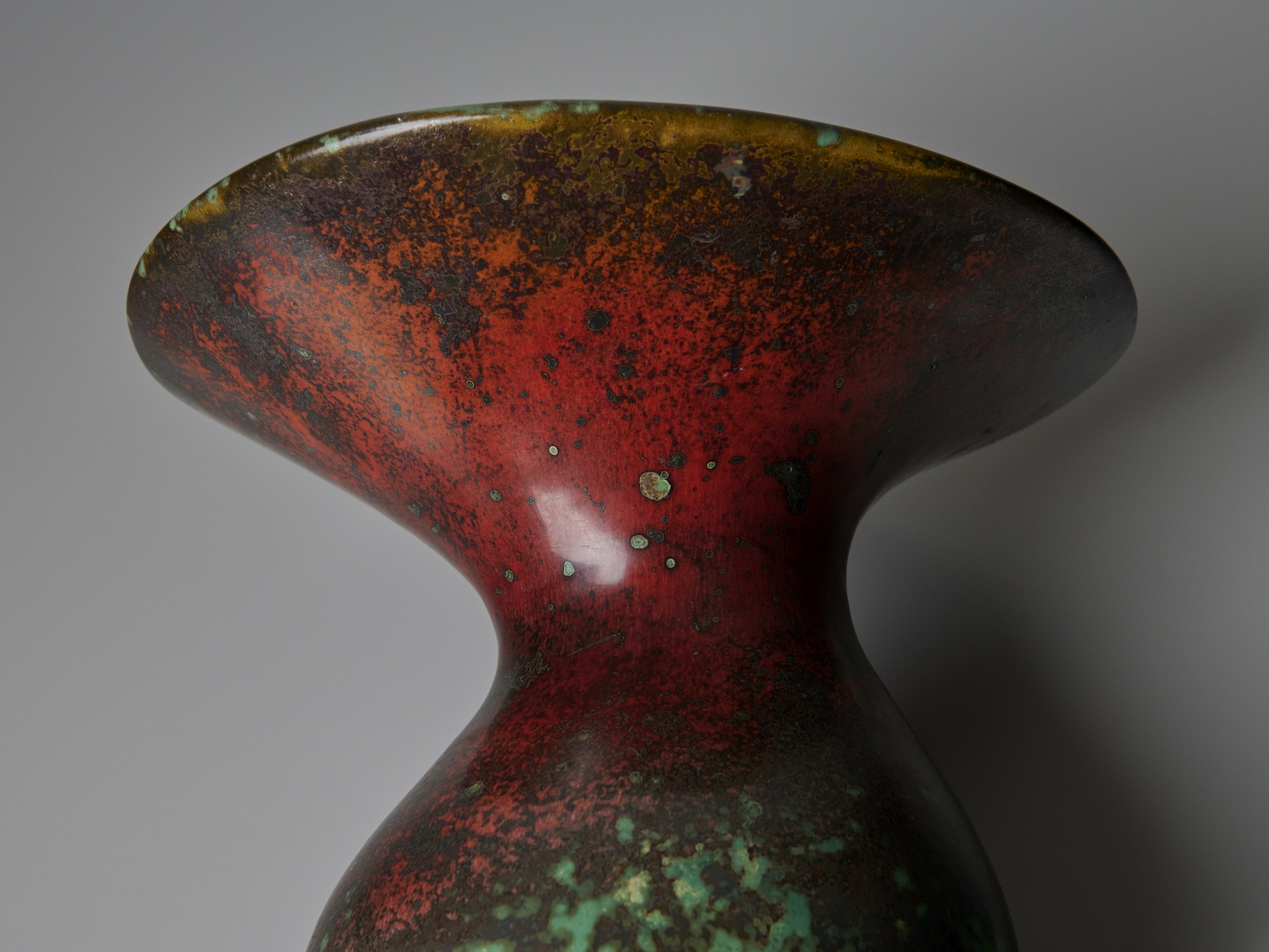 Vase image 6