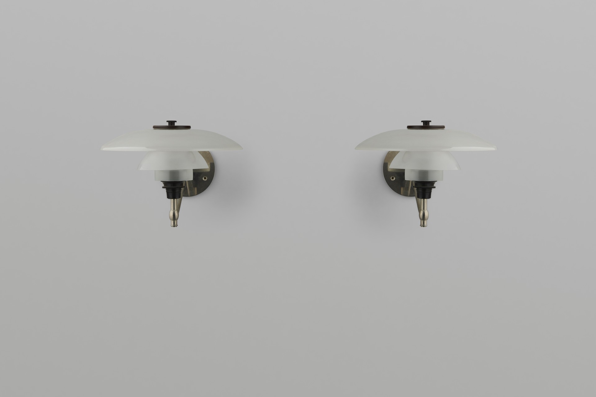 Pair of PH-3/2 Wall Lamps image 3